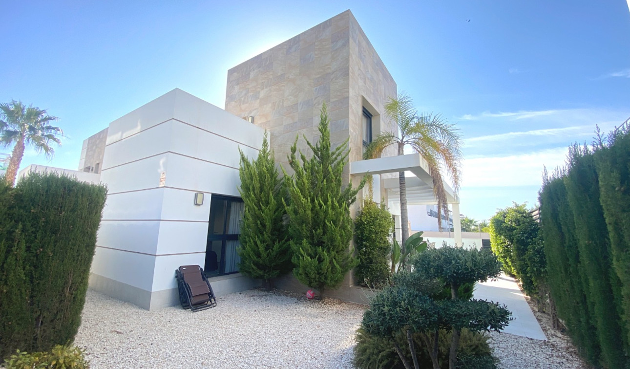 Herverkoop - Vrijstaande villa - Ciudad Quesada - Doña Pena