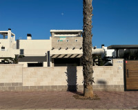 Herverkoop - Vrijstaande villa - Ciudad Quesada - Doña Pepa