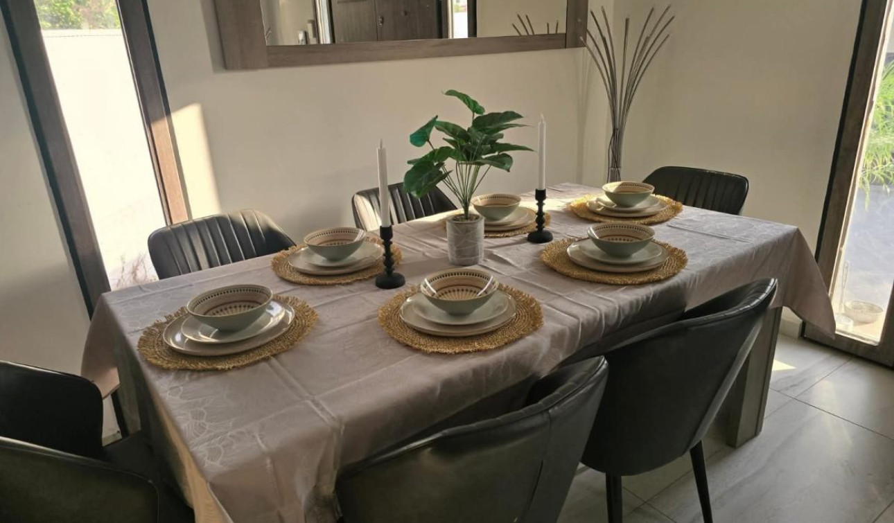 Herverkoop - Vrijstaande villa - Ciudad Quesada