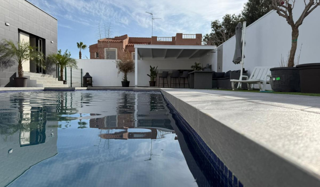 Herverkoop - Vrijstaande villa - Ciudad Quesada