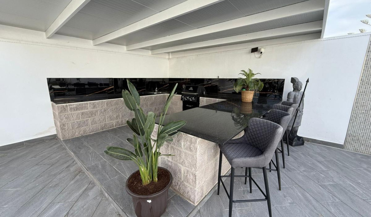 Herverkoop - Vrijstaande villa - Ciudad Quesada