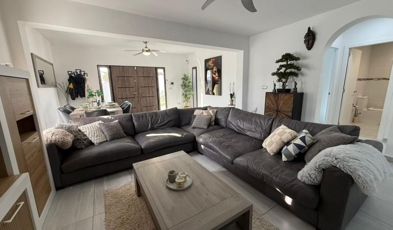 Herverkoop - Vrijstaande villa - Ciudad Quesada