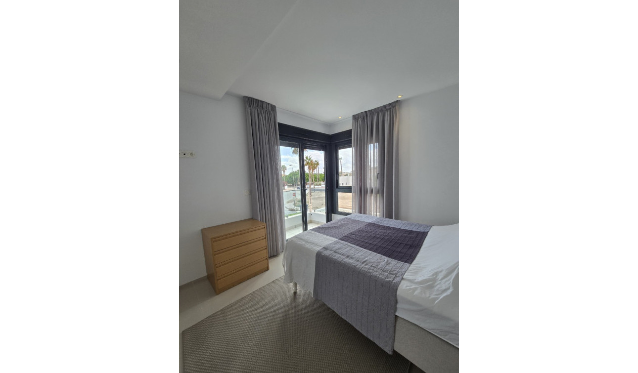 Herverkoop - Vrijstaande villa - Ciudad Quesada