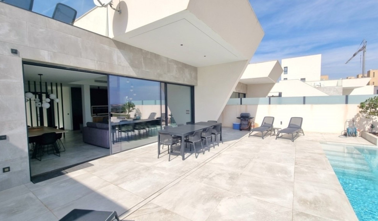 Herverkoop - Vrijstaande villa - Ciudad Quesada