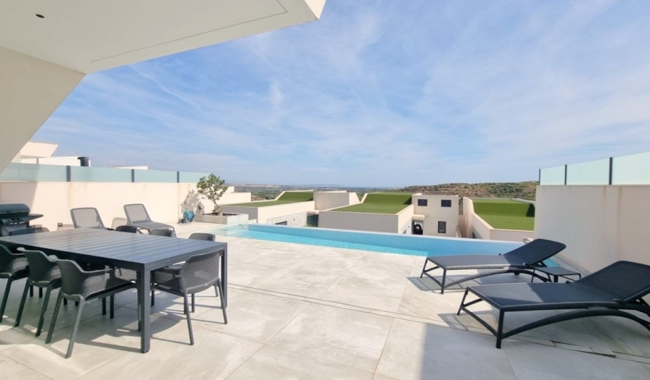 Herverkoop - Vrijstaande villa - Ciudad Quesada