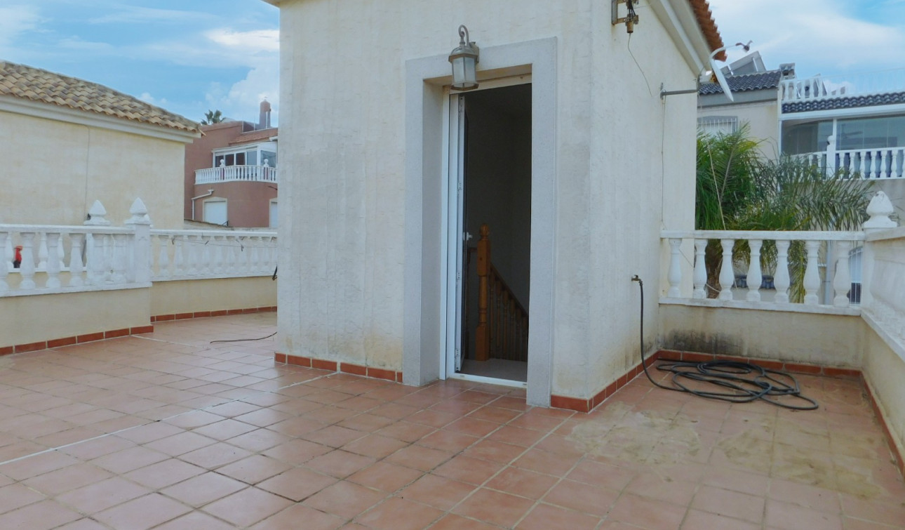 Herverkoop - Vrijstaande villa - Ciudad Quesada