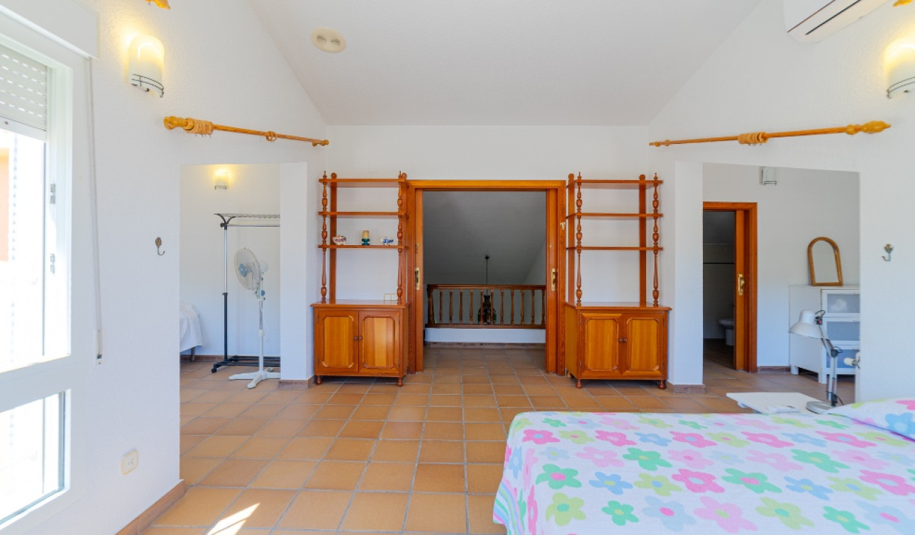 Herverkoop - Vrijstaande villa - Dehesa de Campoamor - Campoamor
