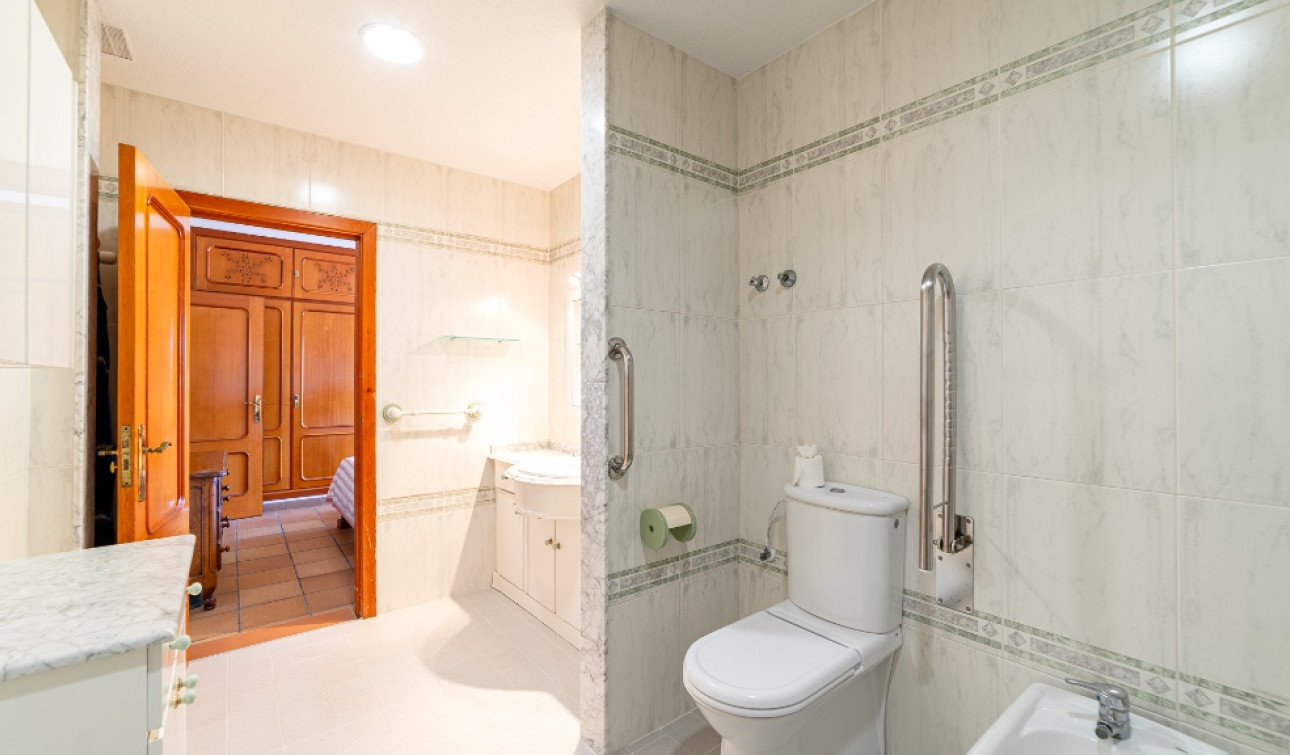 Herverkoop - Vrijstaande villa - Dehesa de Campoamor - Campoamor