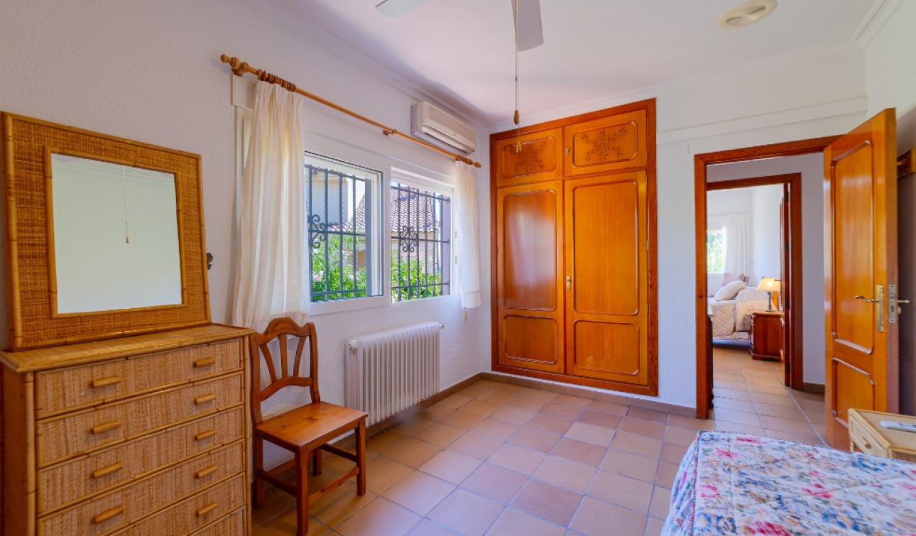 Herverkoop - Vrijstaande villa - Dehesa de Campoamor - Campoamor