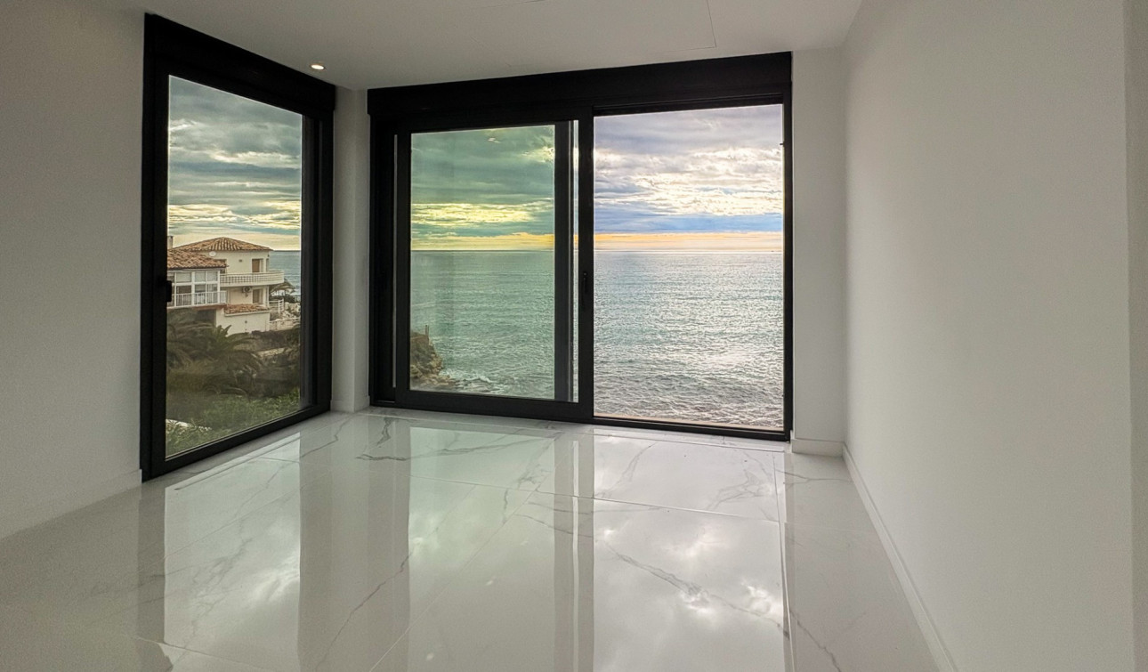 Herverkoop - Vrijstaande villa - El Campello - Coveta Fuma