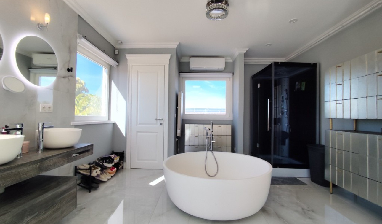 Herverkoop - Vrijstaande villa - El Mudamiento