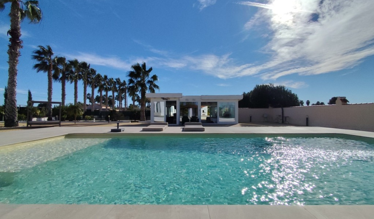 Herverkoop - Vrijstaande villa - El Mudamiento