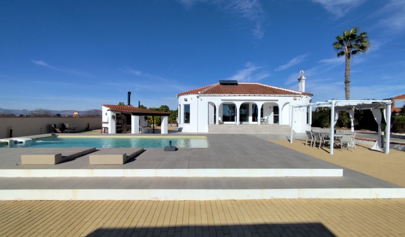 Herverkoop - Vrijstaande villa - El Mudamiento