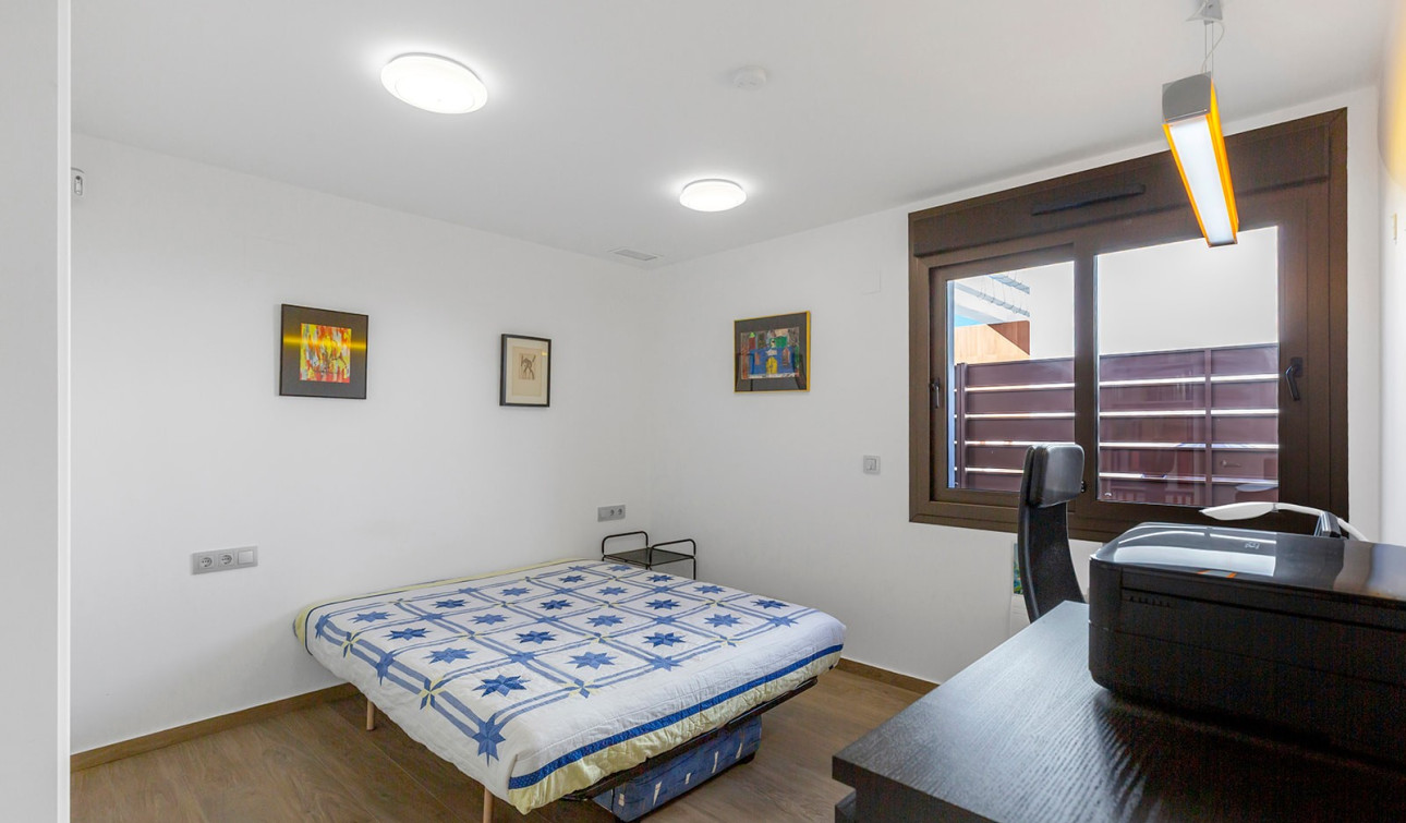 Herverkoop - Vrijstaande villa - Entre Naranjos - Vistabella Golf