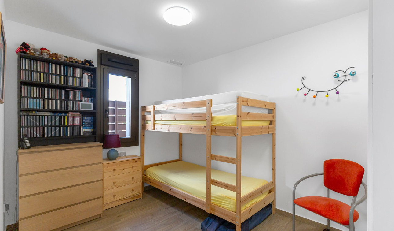 Herverkoop - Vrijstaande villa - Entre Naranjos - Vistabella