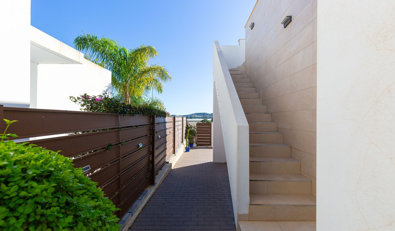 Herverkoop - Vrijstaande villa - Entre Naranjos - Vistabella