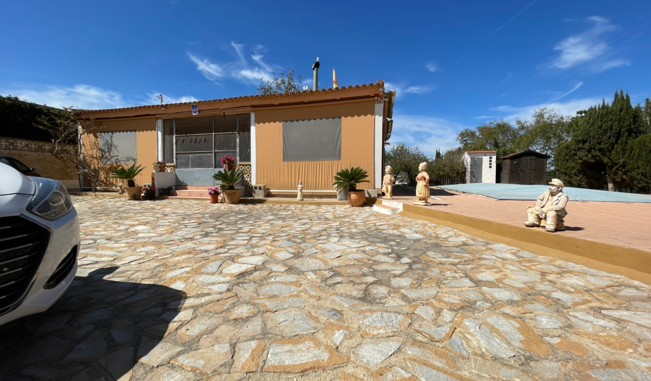 Herverkoop - Vrijstaande villa - Guardamar del Segura - Valencian Community