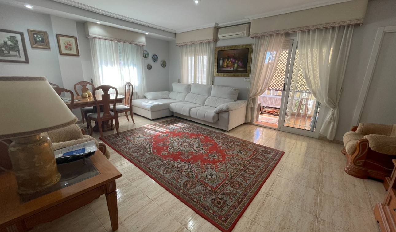 Herverkoop - Vrijstaande villa - Guardamar del Segura