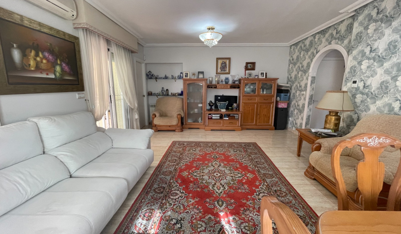 Herverkoop - Vrijstaande villa - Guardamar del Segura