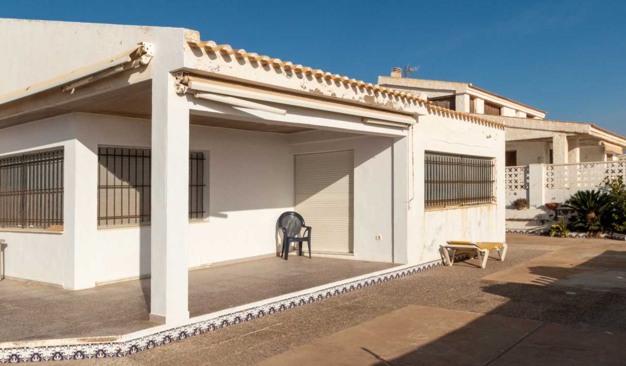 Herverkoop - Vrijstaande villa - Guardamar del Segura