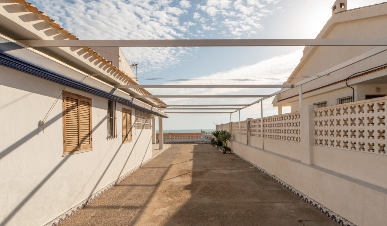 Herverkoop - Vrijstaande villa - Guardamar del Segura