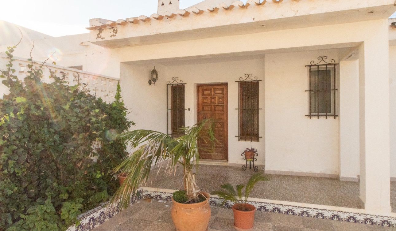 Herverkoop - Vrijstaande villa - Guardamar del Segura