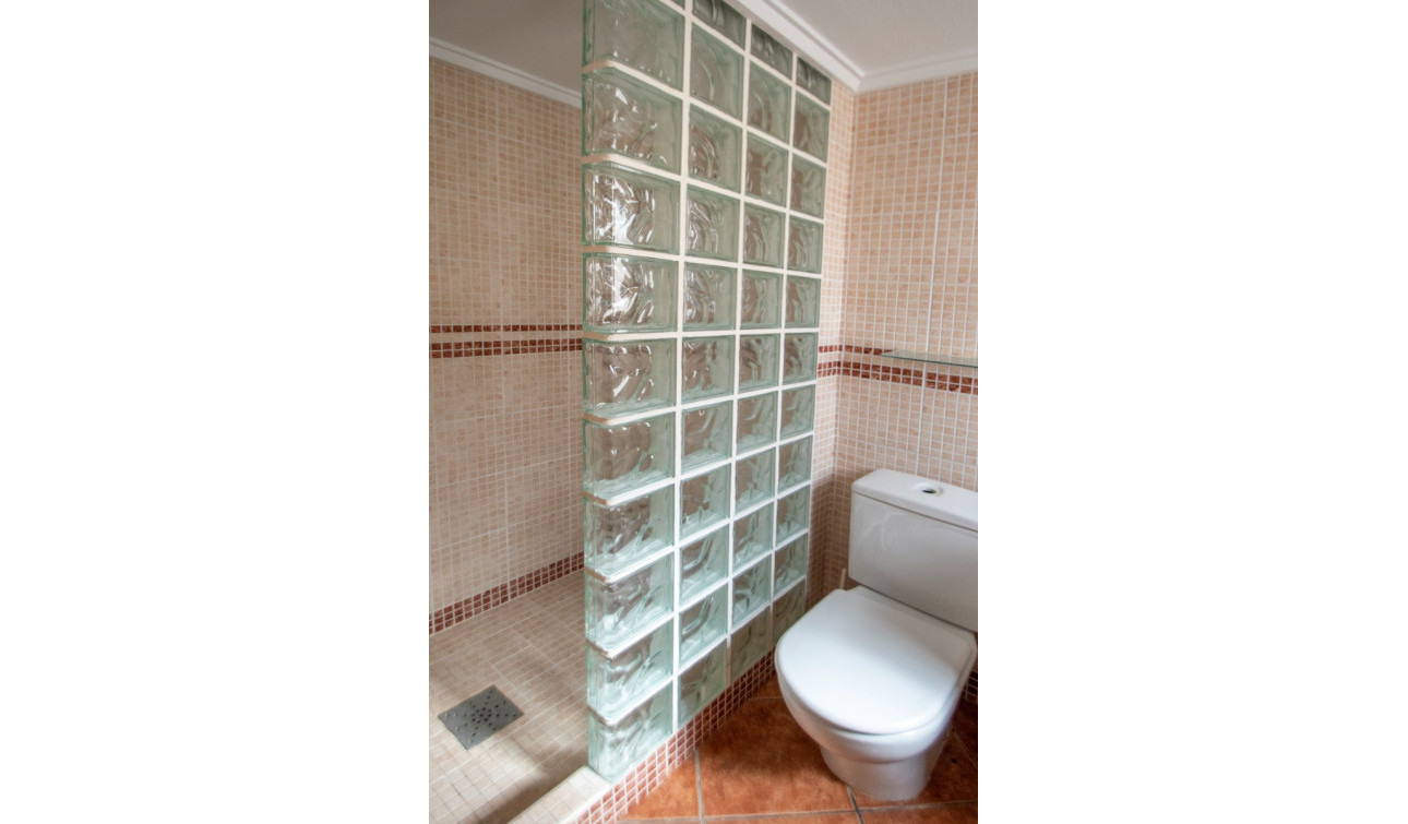 Herverkoop - Vrijstaande villa - Guardamar del Segura