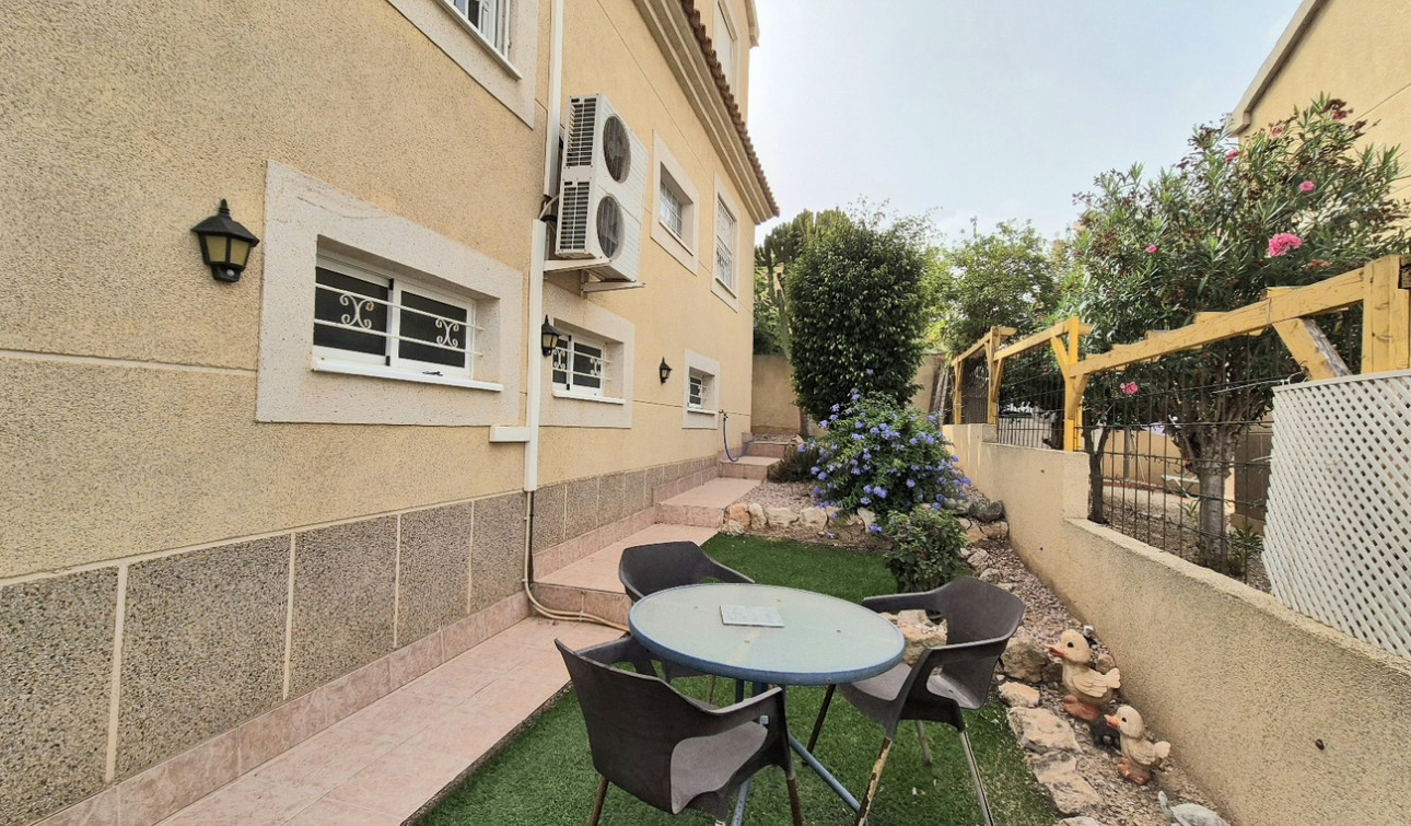 Herverkoop - Vrijstaande villa - Los Altos - Costa Blanca