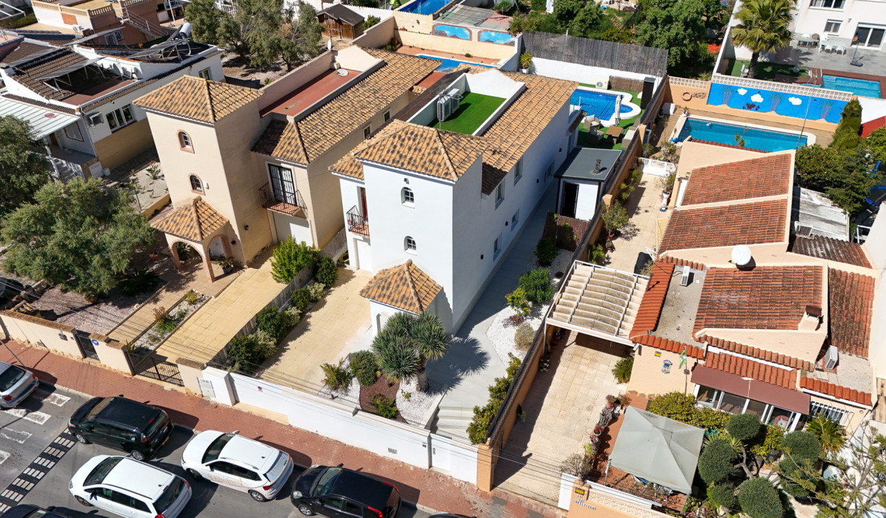 Herverkoop - Vrijstaande villa - Los Balcones