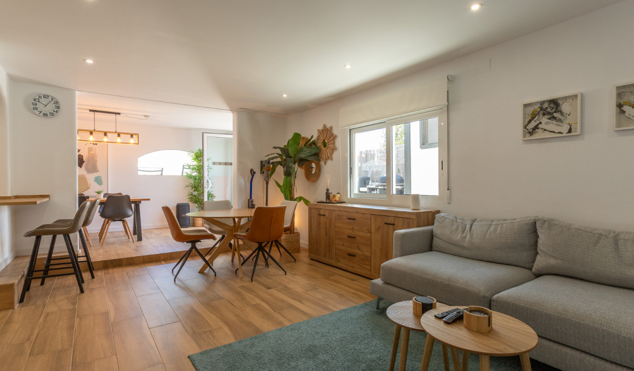 Herverkoop - Vrijstaande villa - Los Balcones