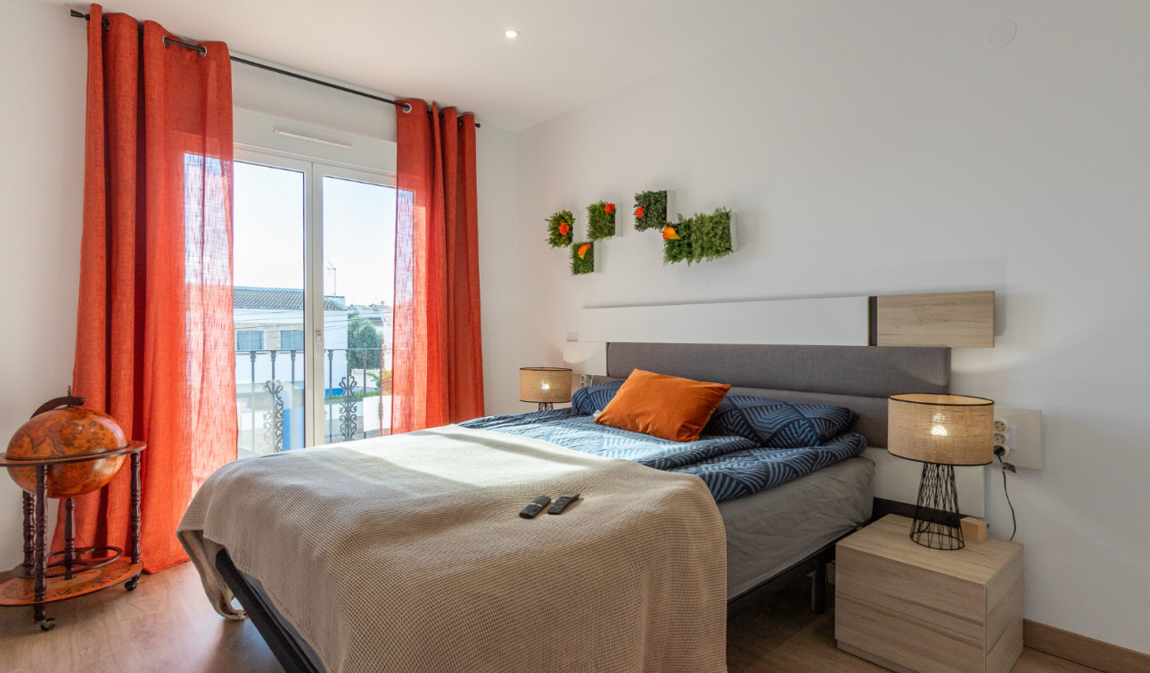 Herverkoop - Vrijstaande villa - Los Balcones