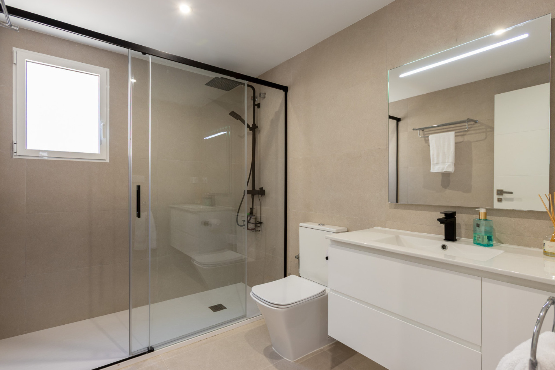 Herverkoop - Vrijstaande villa - Los Balcones