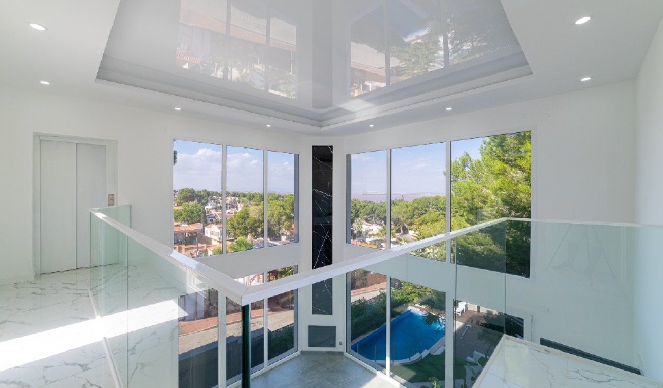 Herverkoop - Vrijstaande villa - Los Balcones