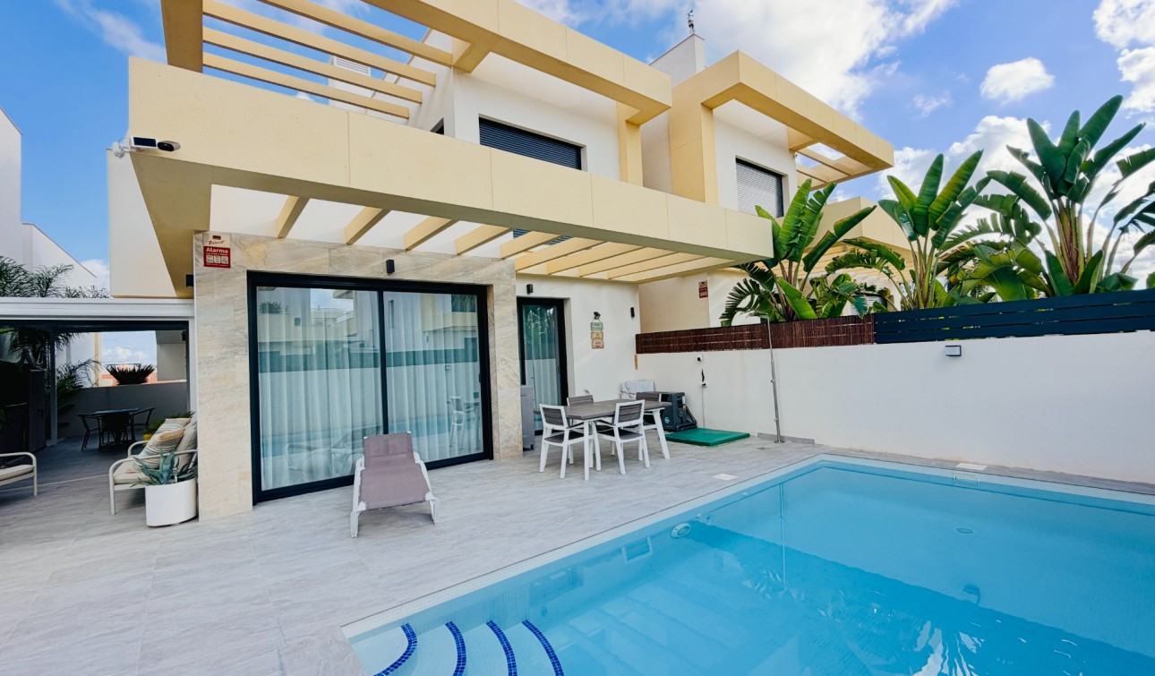 Herverkoop - Vrijstaande villa - Los Montesinos - La Herrada