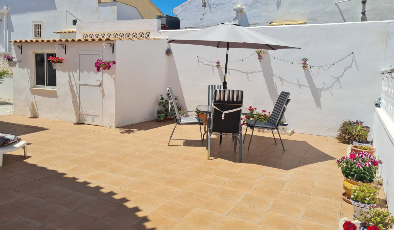 Herverkoop - Vrijstaande villa - Orihuela Costa - La Florida