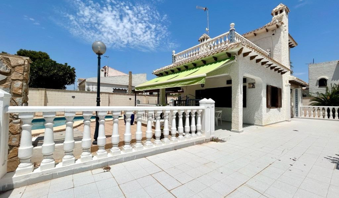 Herverkoop - Vrijstaande villa - Orihuela Costa - La Zenia