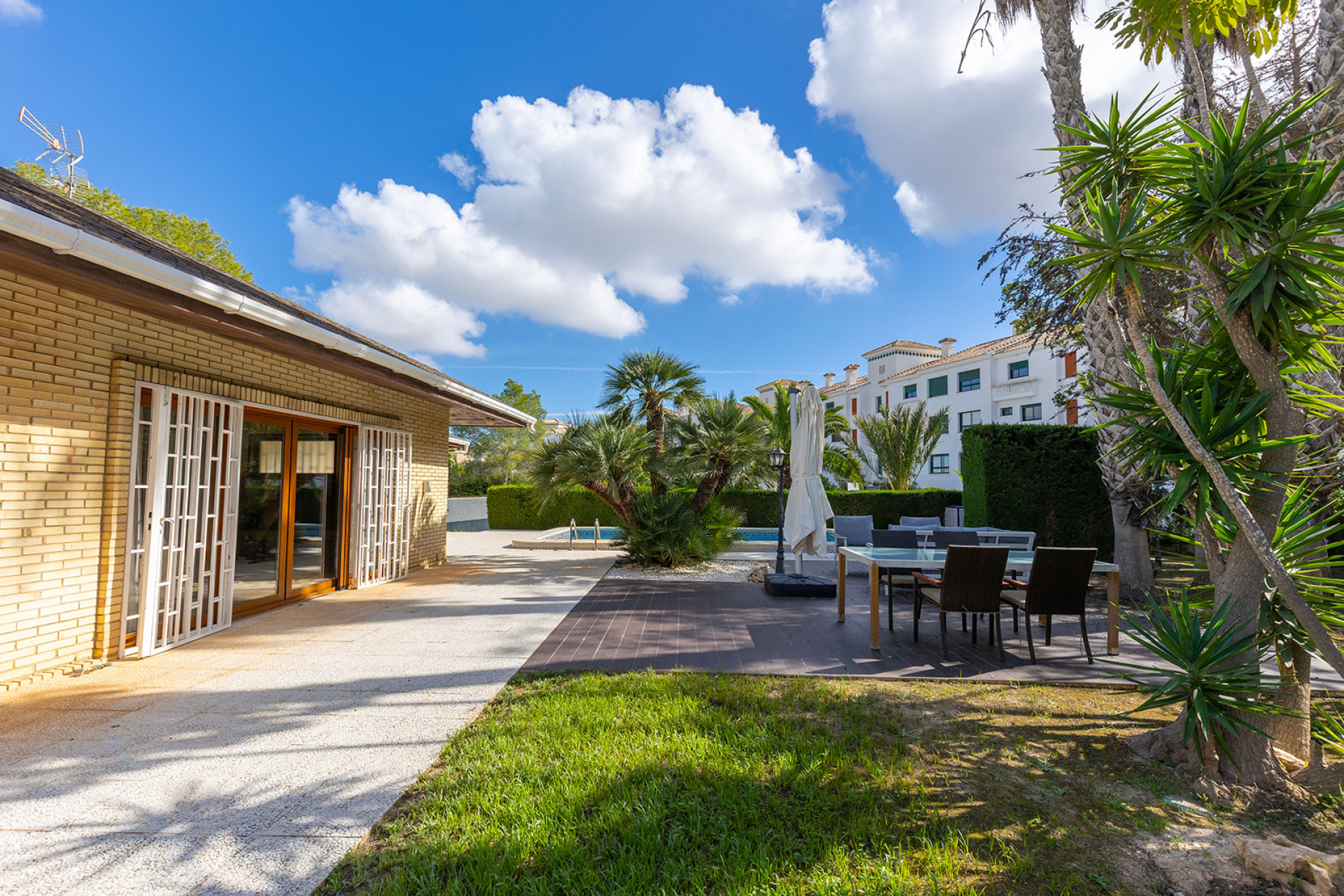 Herverkoop - Vrijstaande villa - Orihuela Costa - Las Filipinas