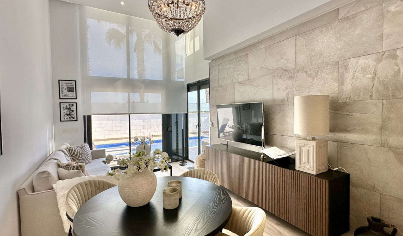 Herverkoop - Vrijstaande villa - Orihuela Costa - Lomas de Cabo Roig