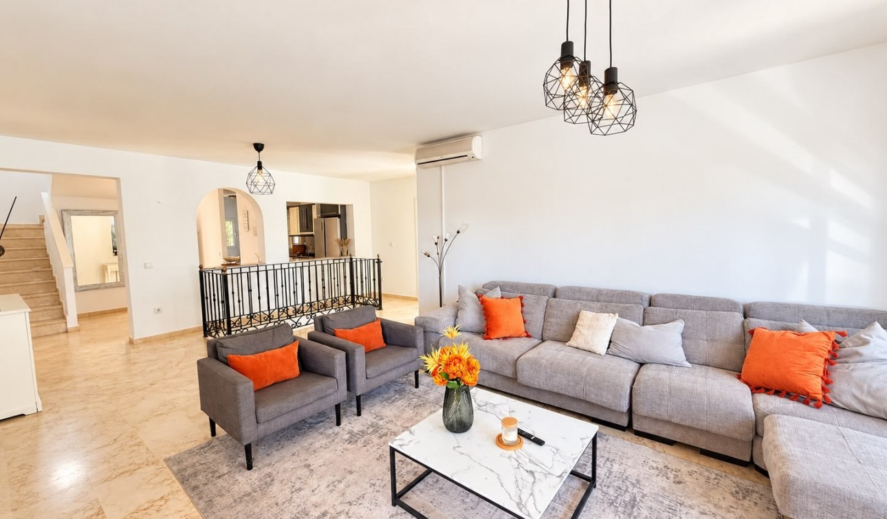 Herverkoop - Vrijstaande villa - Orihuela Costa - Lomas De Campoamor-las Ramblas