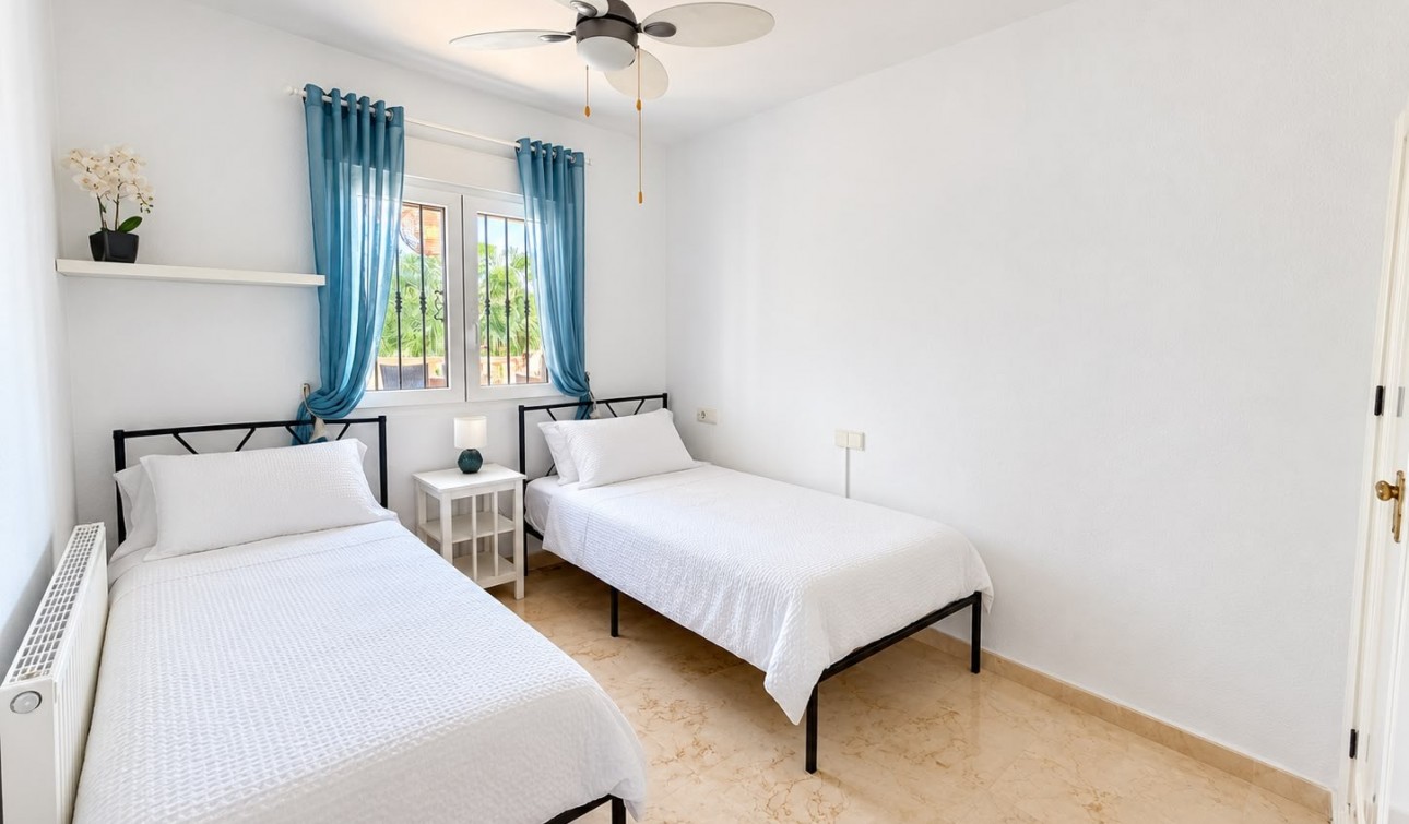 Herverkoop - Vrijstaande villa - Orihuela Costa - Lomas De Campoamor-las Ramblas