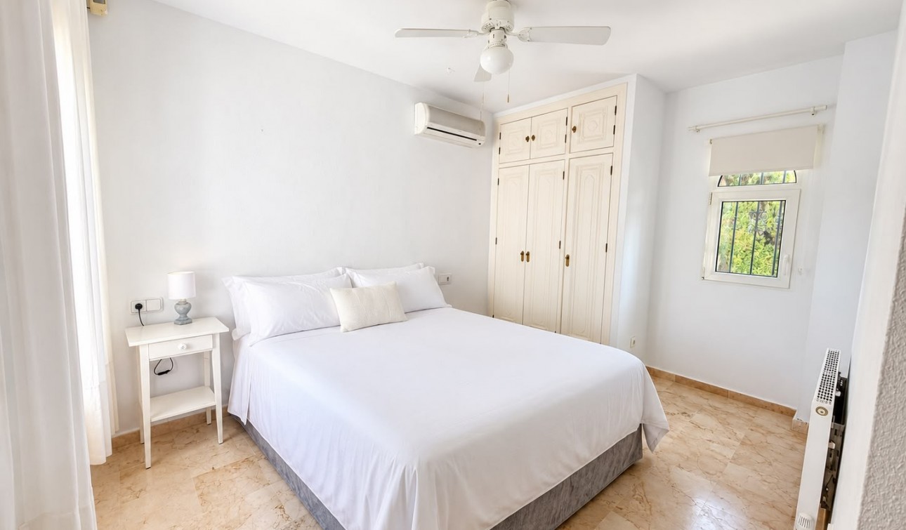Herverkoop - Vrijstaande villa - Orihuela Costa - Lomas De Campoamor-las Ramblas