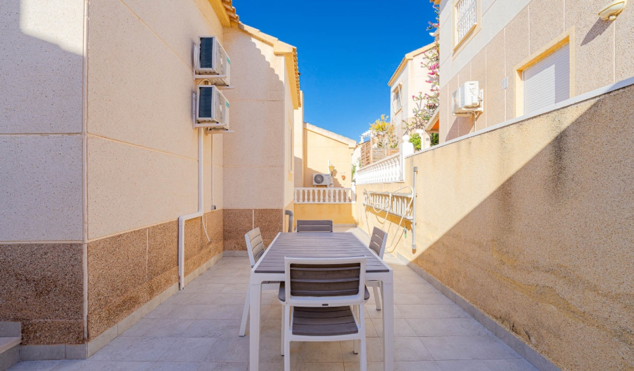 Herverkoop - Vrijstaande villa - Orihuela Costa - Los Altos