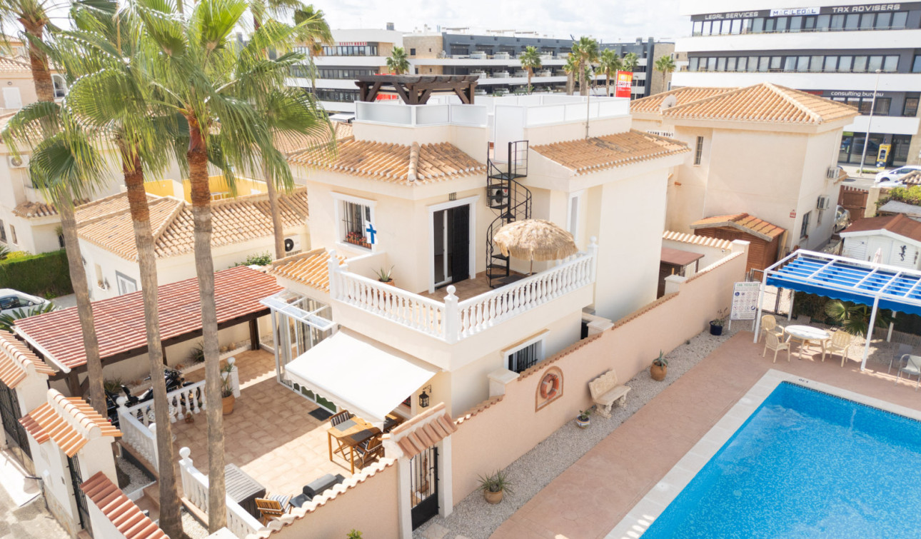 Herverkoop - Vrijstaande villa - Orihuela Costa - Playa Flamenca