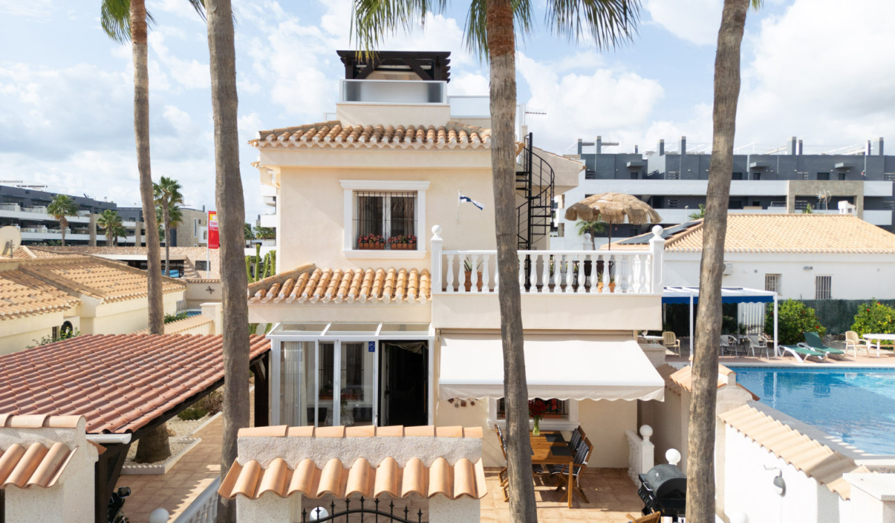 Herverkoop - Vrijstaande villa - Orihuela Costa - Playa Flamenca