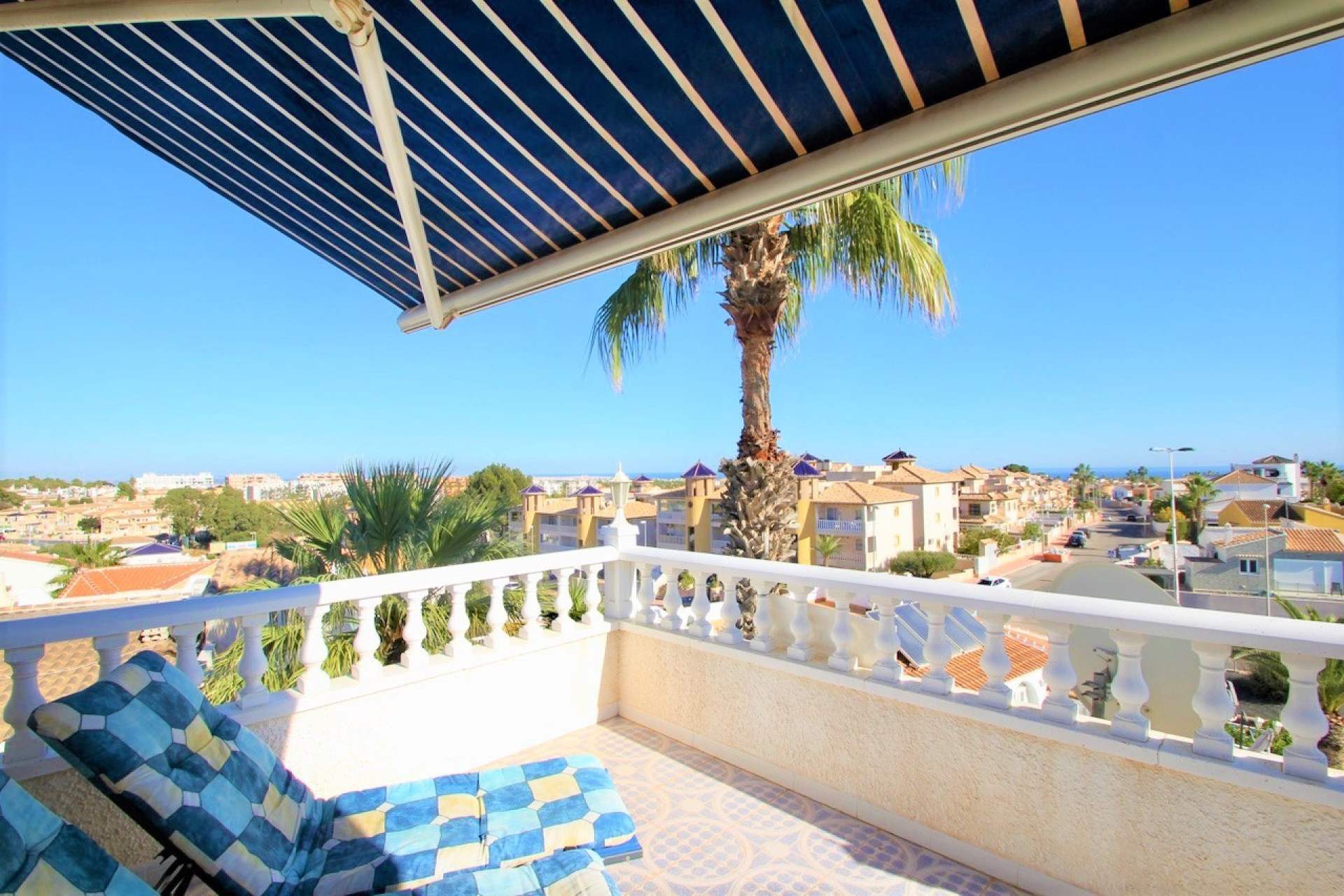 Herverkoop - Vrijstaande villa - Orihuela Costa - Villamartín