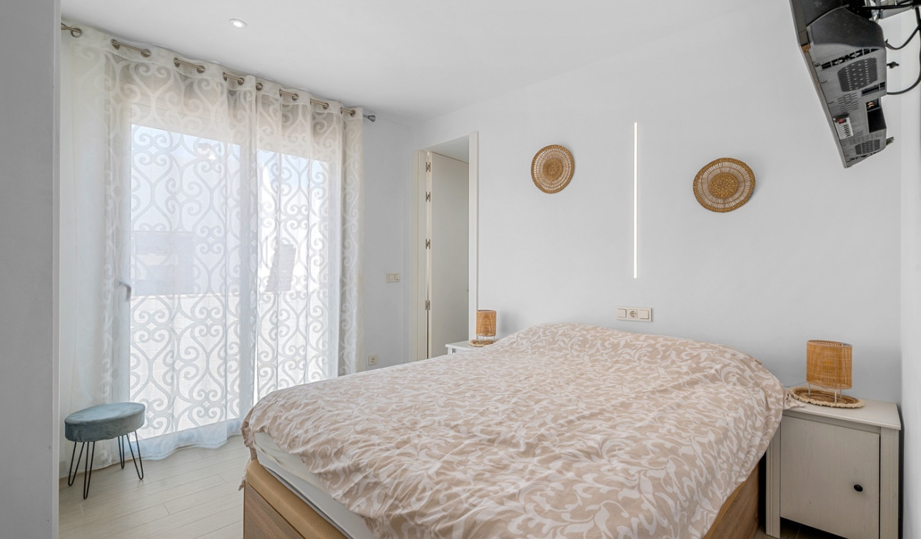 Herverkoop - Vrijstaande villa - Orihuela Costa - Villamartín