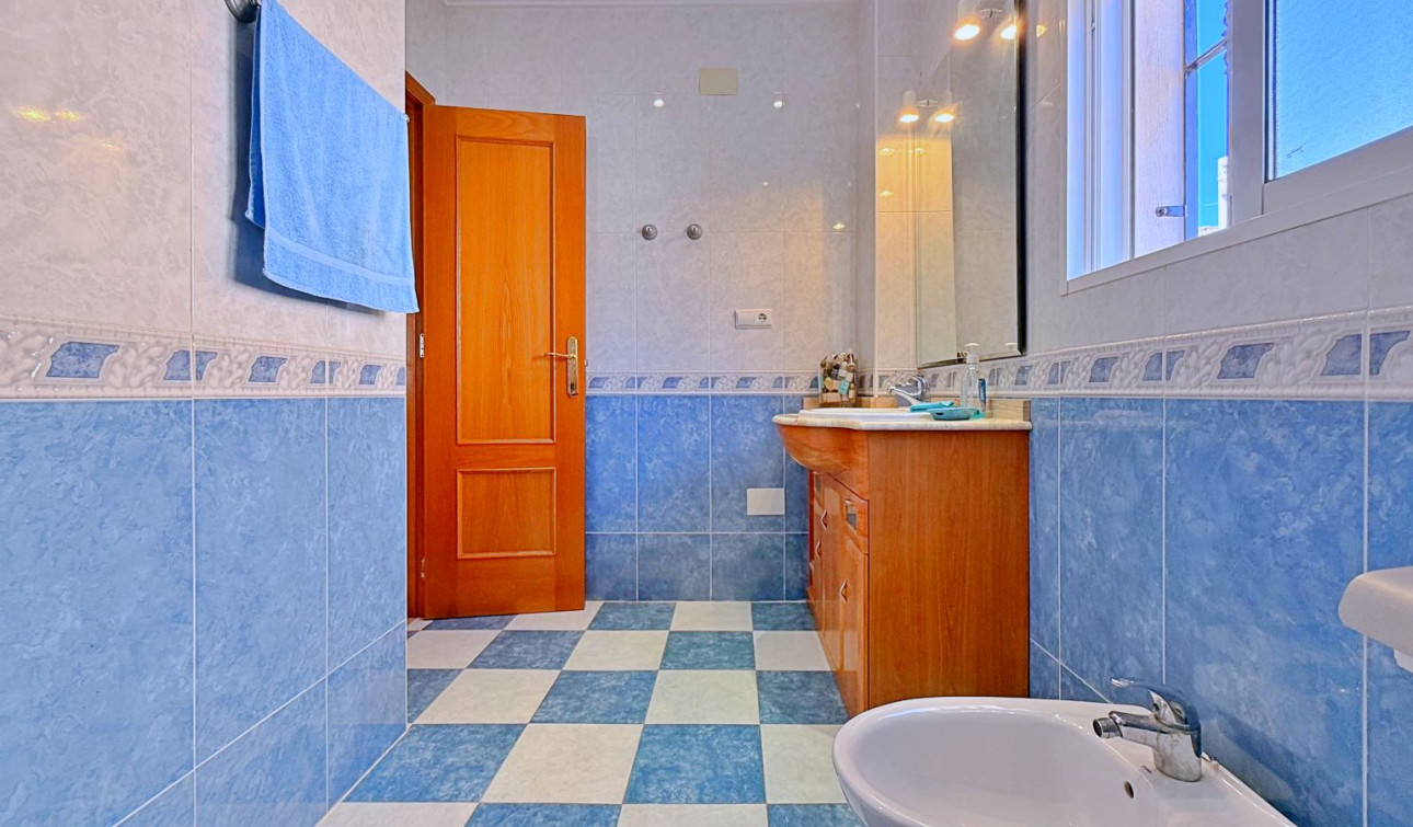 Herverkoop - Vrijstaande villa - Orihuela - Orihuela Costa