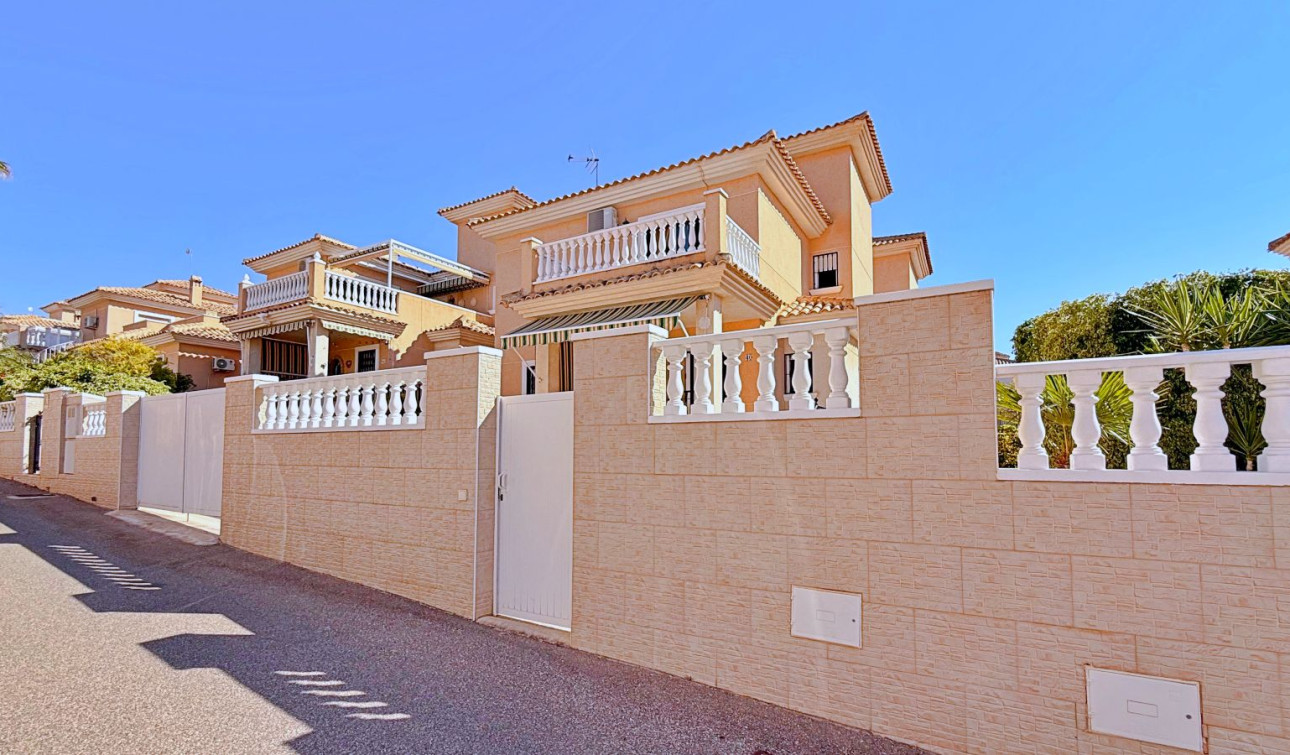 Herverkoop - Vrijstaande villa - Orihuela - Orihuela Costa