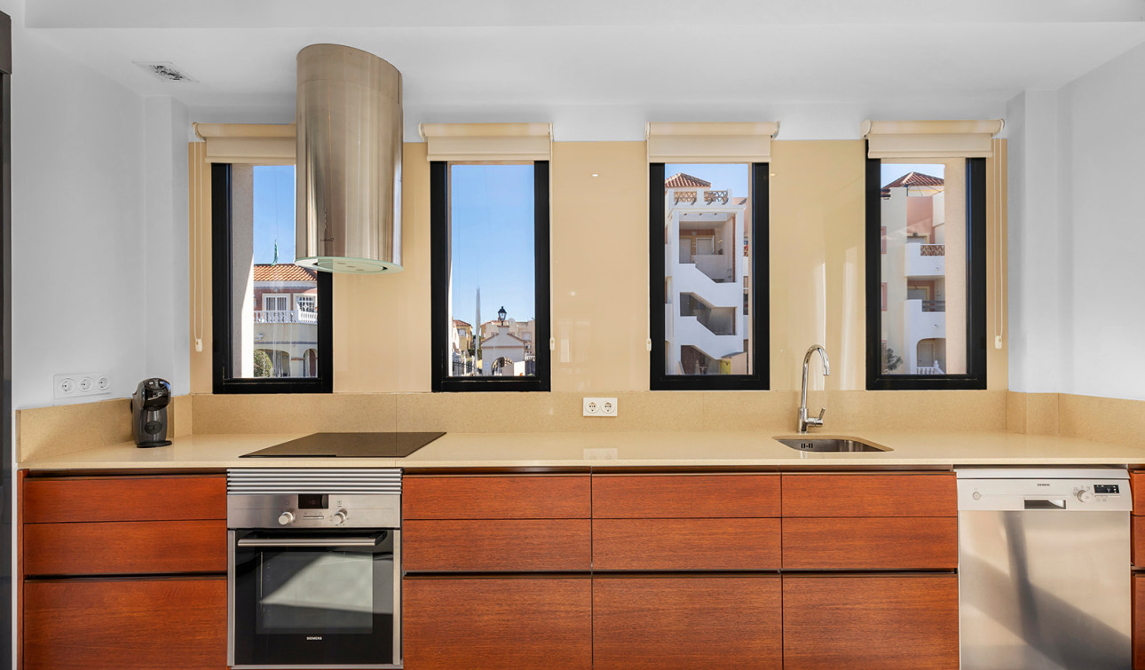 Herverkoop - Vrijstaande villa - Orihuela - Orihuela Costa