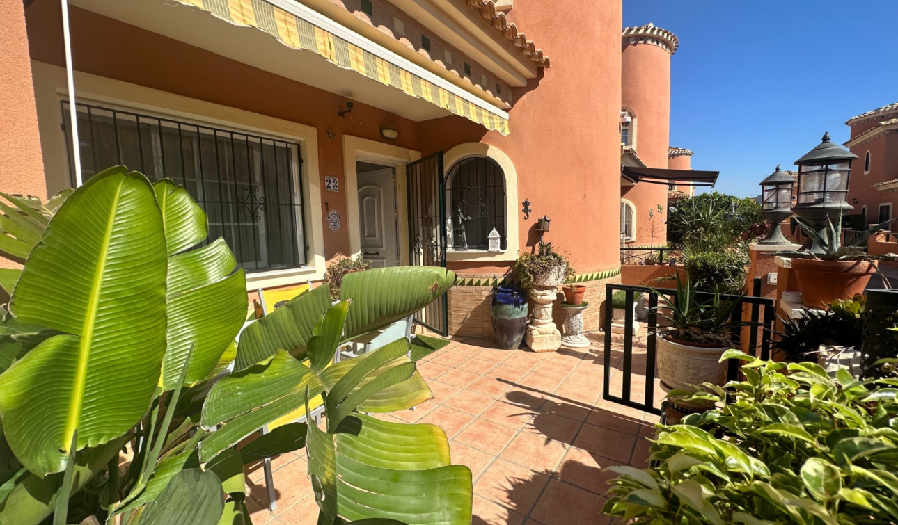 Herverkoop - Vrijstaande villa - Orihuela - Playa Flamenca